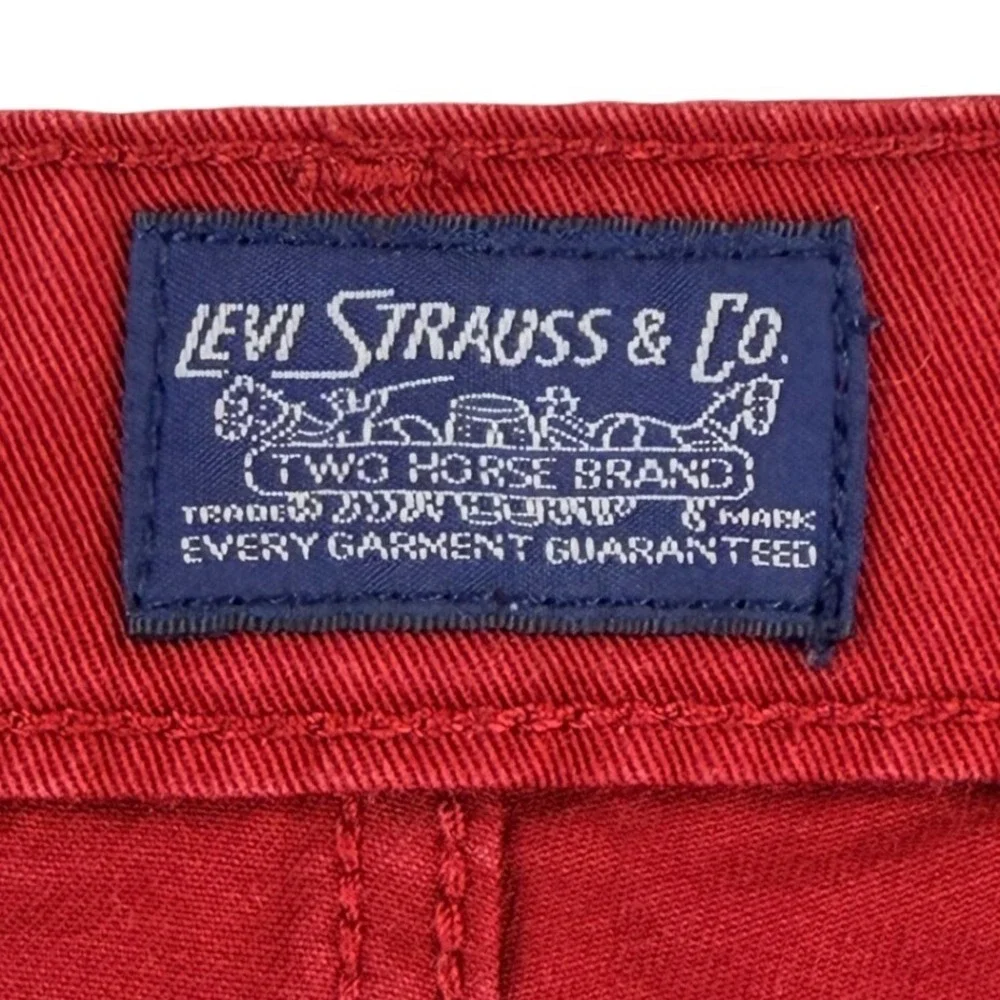 Levis actual measurements